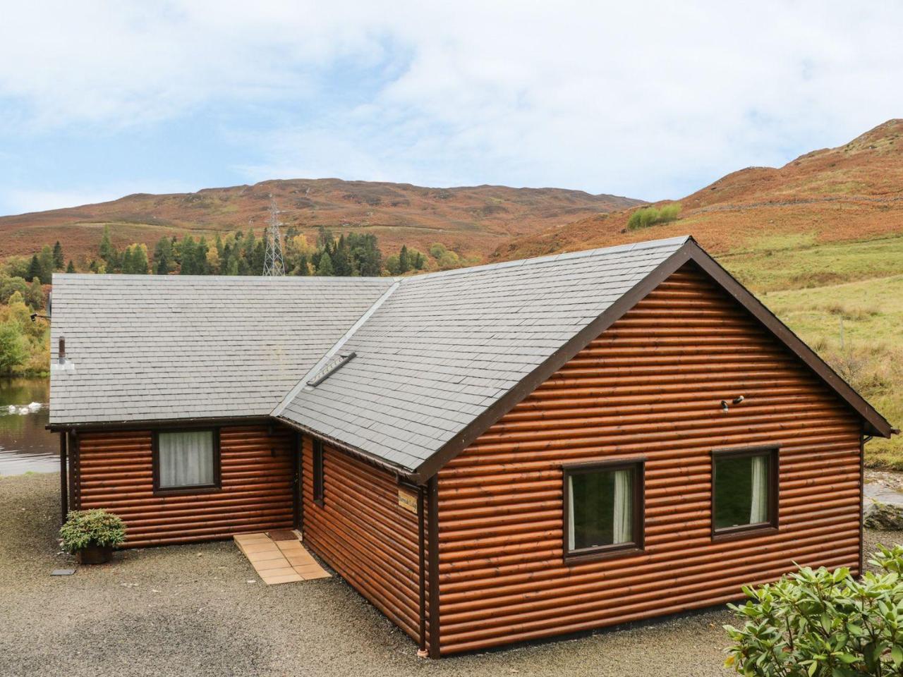Burnside Lodge Lodge 1, Glengoulandie อาเบอร์เฟลดี ภายนอก รูปภาพ